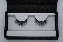 Load image into Gallery viewer, Magnetic  Eyelashes -Celeste
